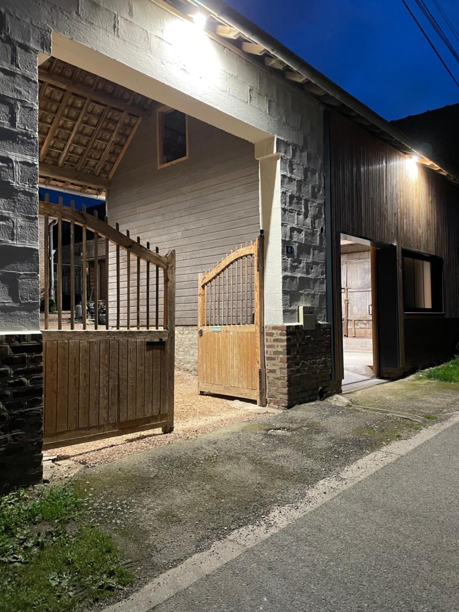 Les Charmes De Villers Huchenneville Eksteriør billede