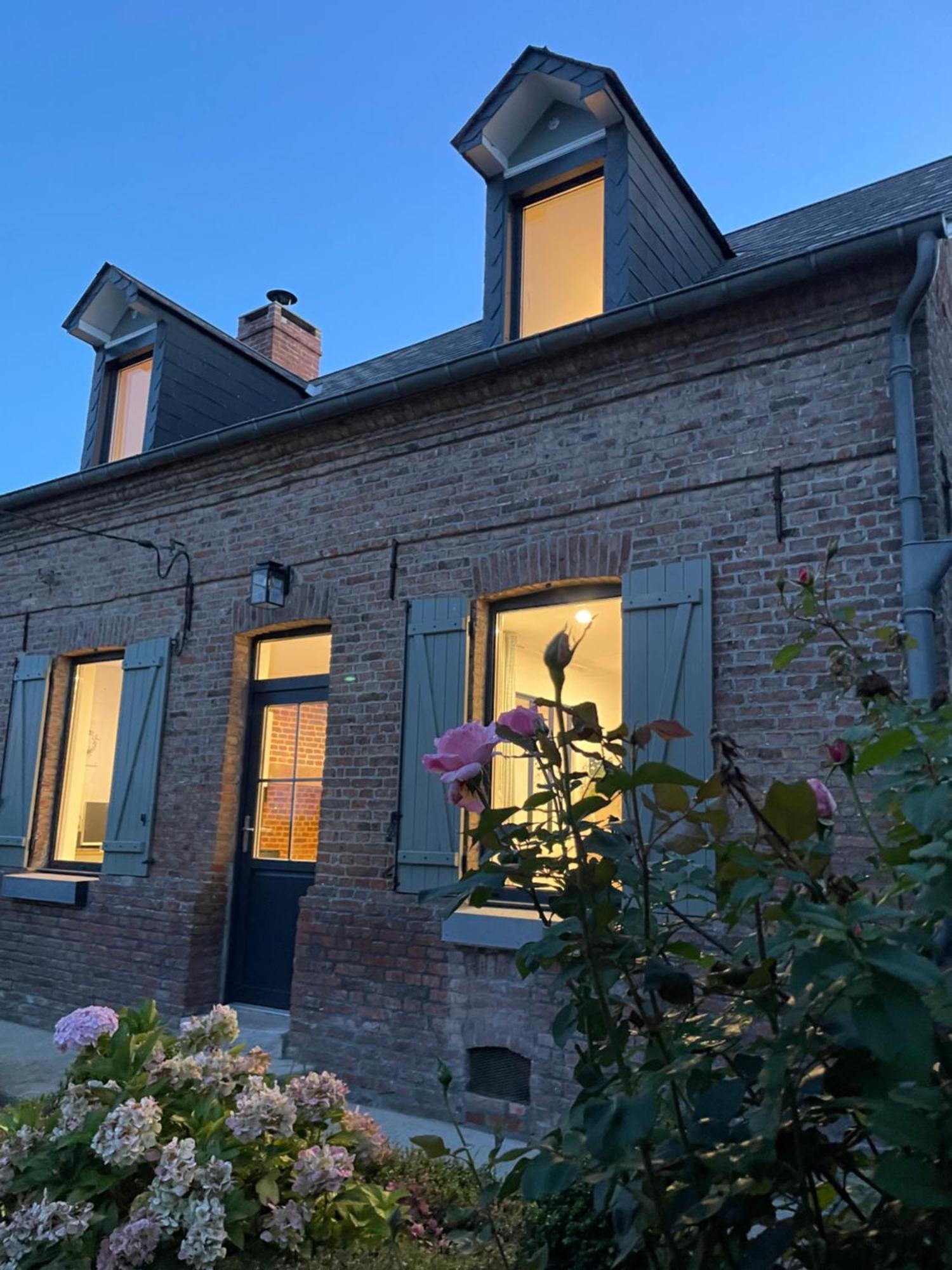 Les Charmes De Villers Huchenneville Eksteriør billede